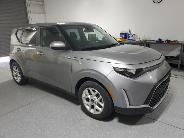  KIA SOUL 2023 Srebrny