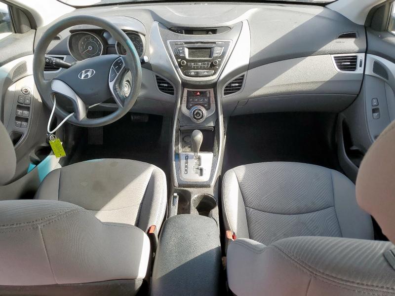  HYUNDAI ELANTRA 2013 Серебристый