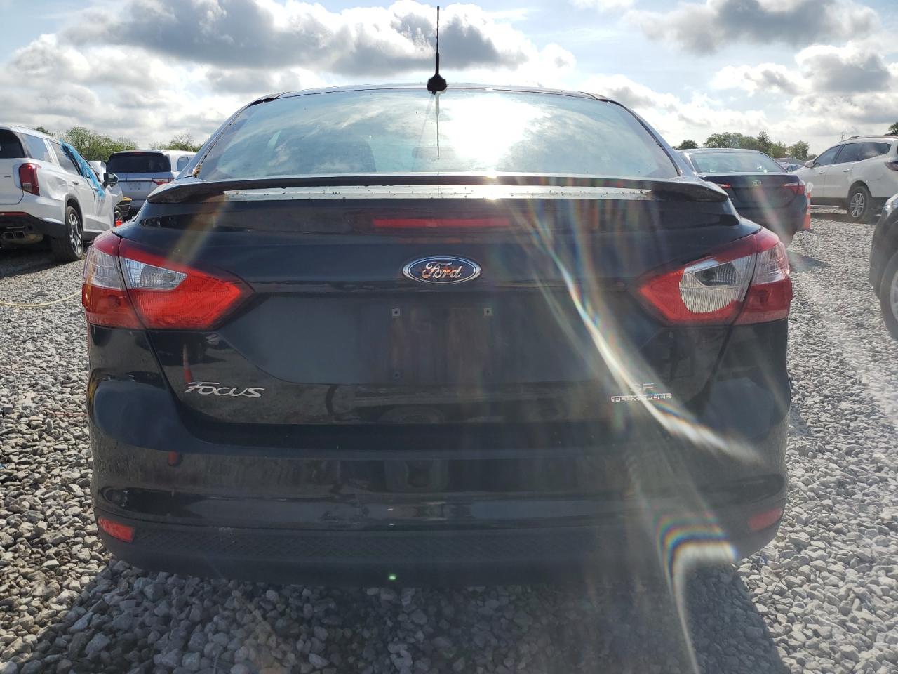 2014 Ford Focus Se VIN: 1FADP3F23EL410729 Lot: 56626165
