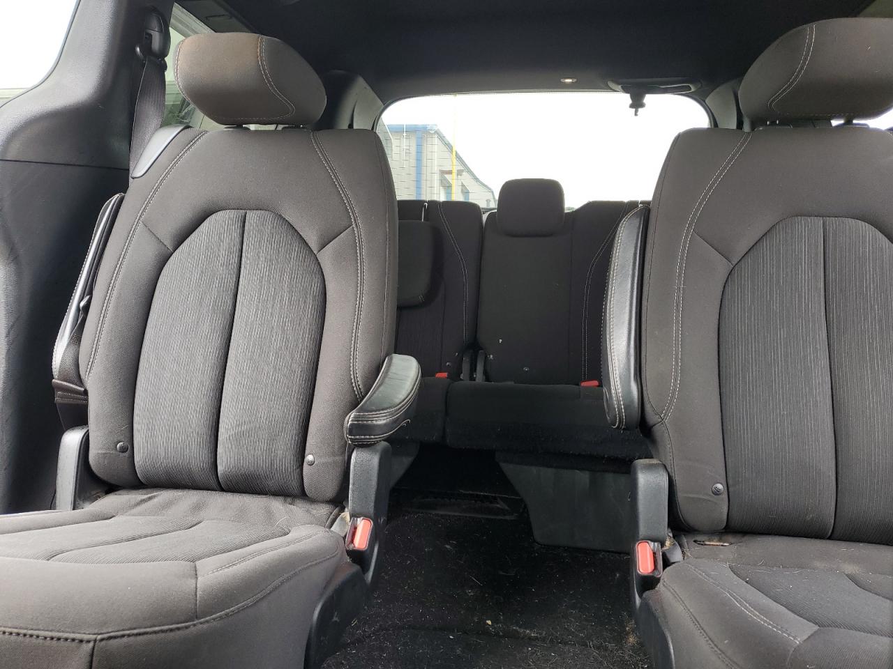 2018 Chrysler Pacifica Touring Plus VIN: 2C4RC1FG8JR358284 Lot: 57070255