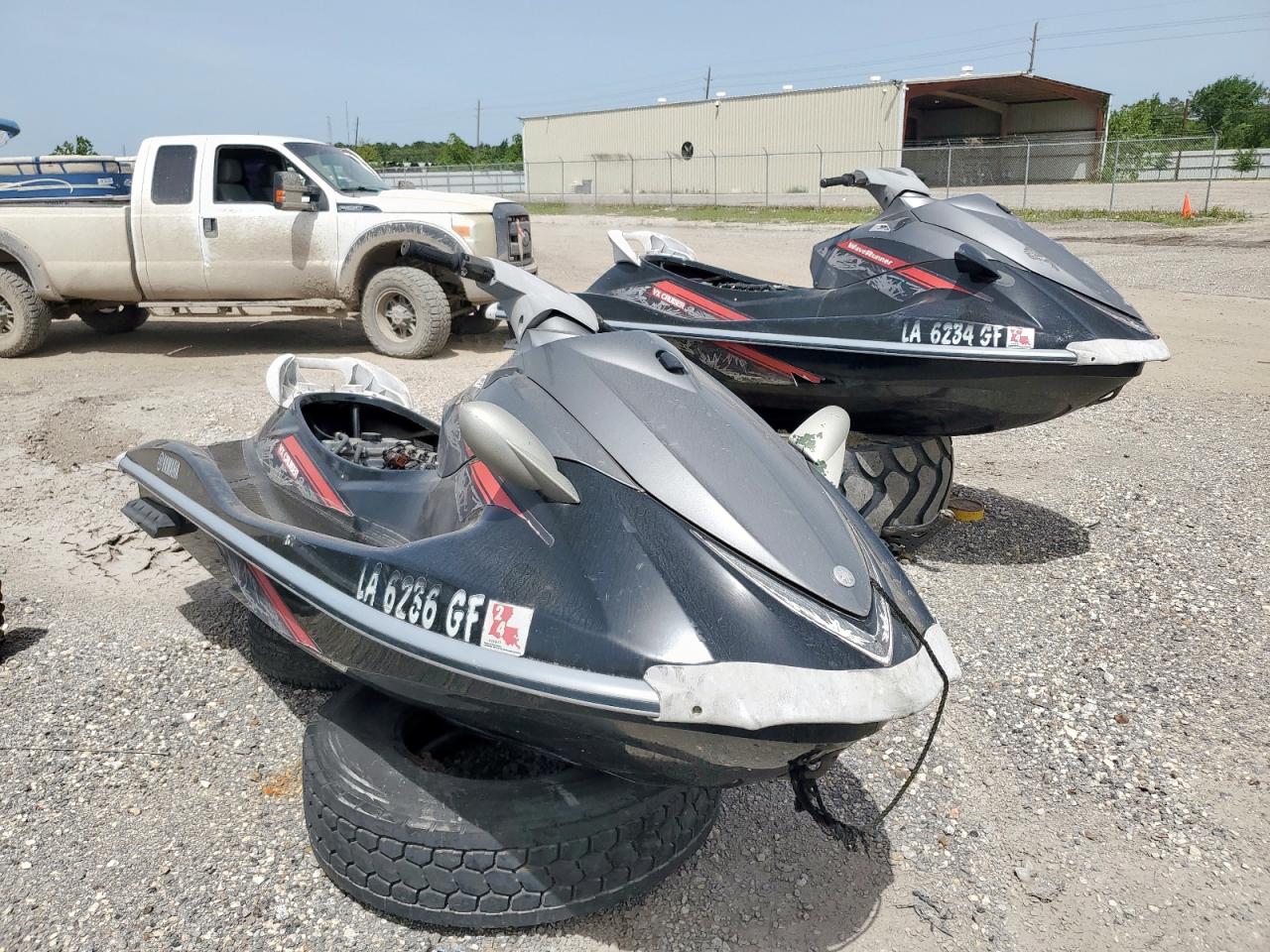 2009 Yamaha 2 Jetskies na sprzedaż w Houston, TX - Vandalism