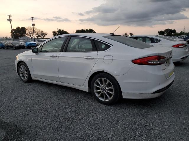 Седаны FORD FUSION 2017 Белый