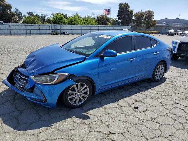  HYUNDAI ELANTRA 2017 Синій