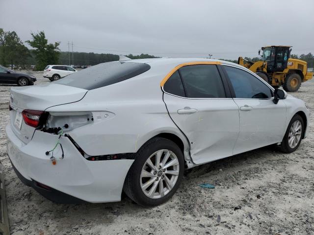  TOYOTA CAMRY 2023 Srebrny
