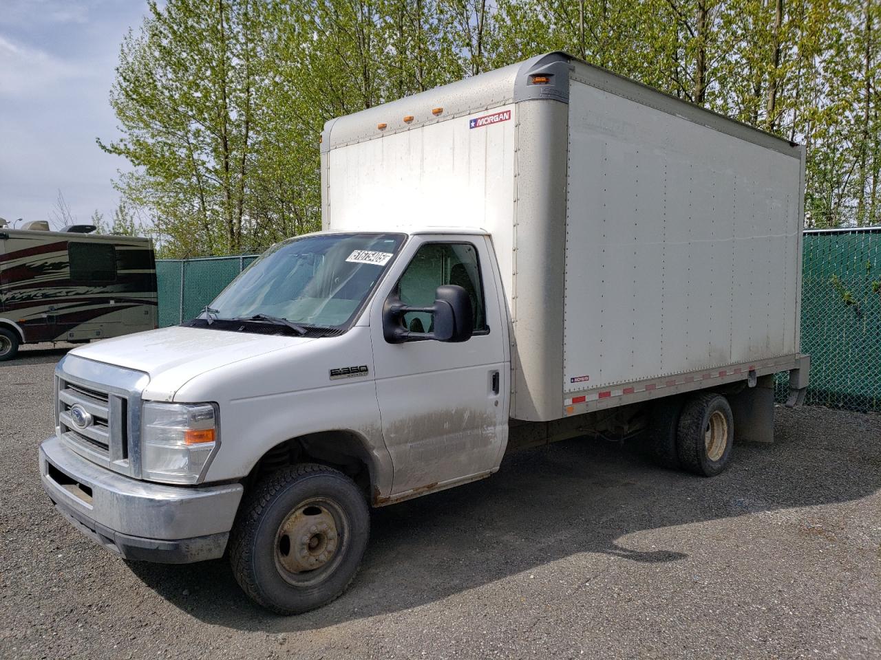 2017 Ford Econoline E350 Super Duty Cutaway Van en Venta en Anchorage, AK - All Over