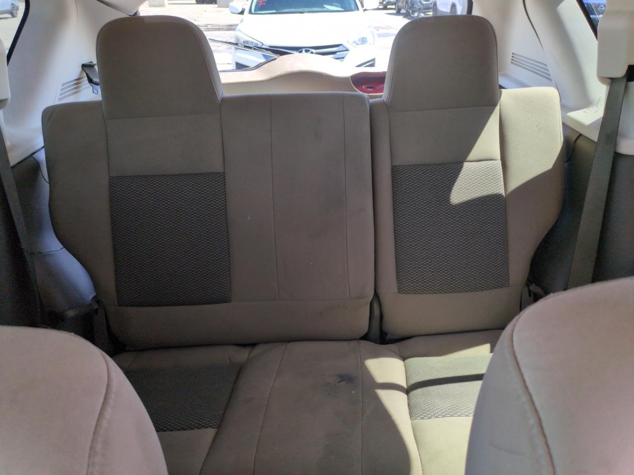 2007 Jeep Compass VIN: 1J8FF47W77D584564 Lot: 57983615