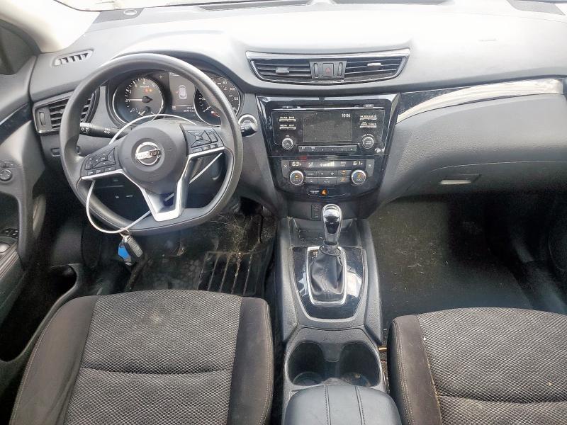  NISSAN ROGUE 2017 Черный