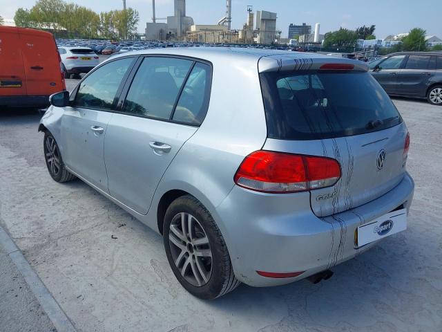 2009 VOLKSWAGEN GOLF SE TS