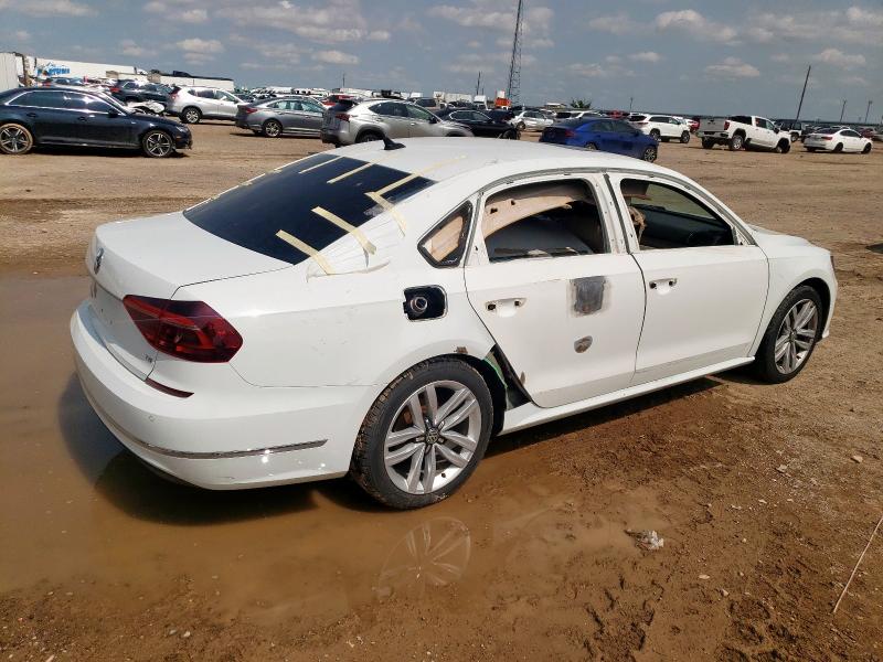  VOLKSWAGEN PASSAT 2017 Білий