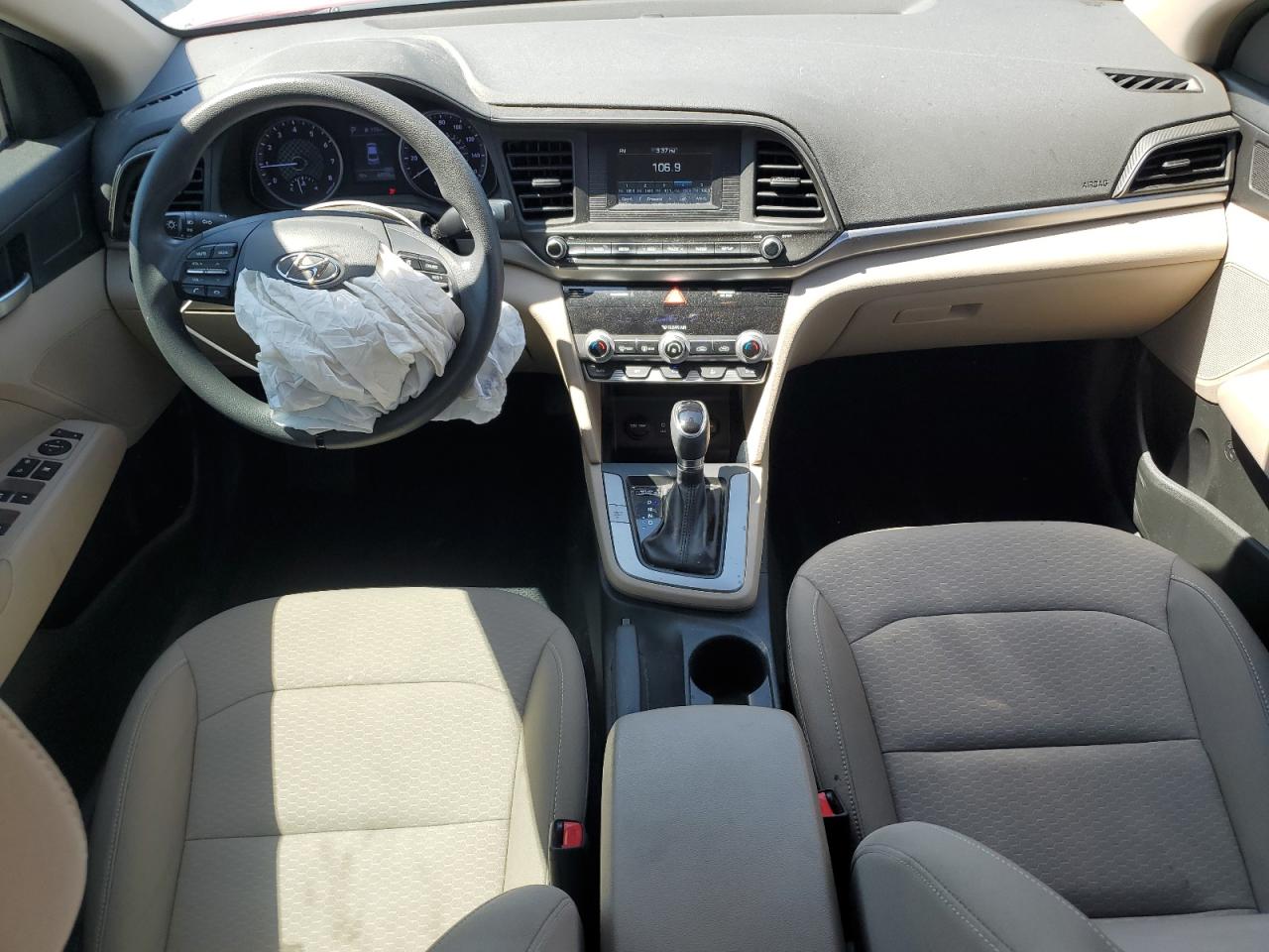 2020 Hyundai Elantra Se VIN: 5NPD74LF8LH513587 Lot: 56713585