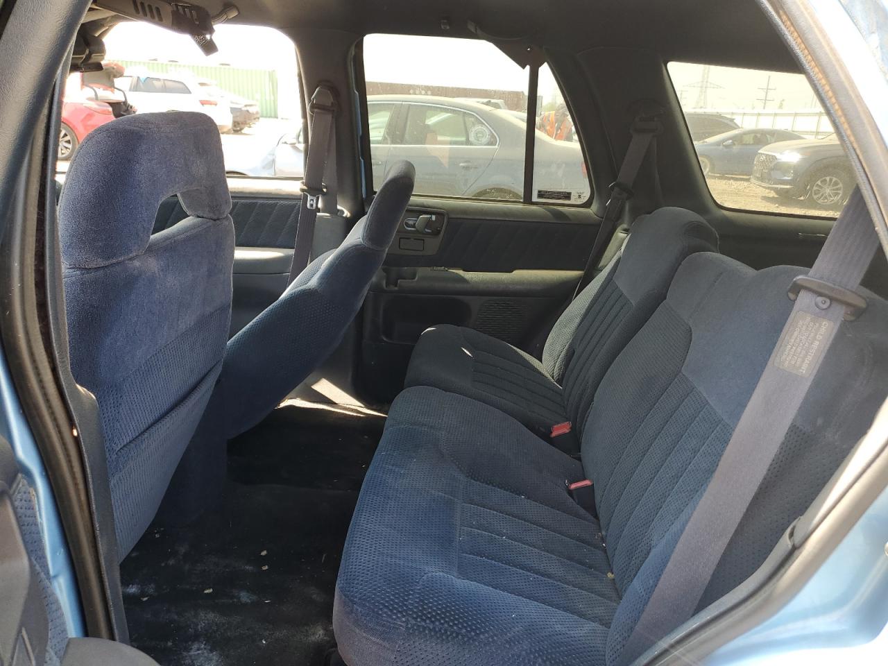 1997 Chevrolet Blazer VIN: 1GNDT13W6V2137154 Lot: 56912355