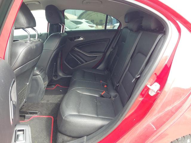 2016 MERCEDES BENZ A 180 D SE
