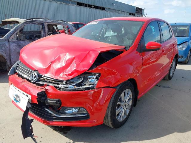 VOLKSWAGEN POLO SE TS 2016