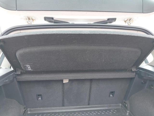 2015 VOLKSWAGEN GOLF SV SE