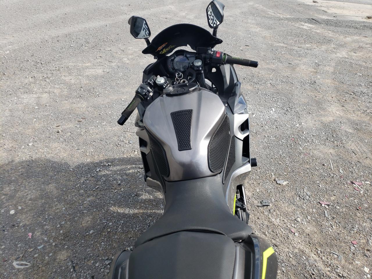 2021 Kawasaki Ex400 VIN: JKAEXKG13MDAB3957 Lot: 56834595