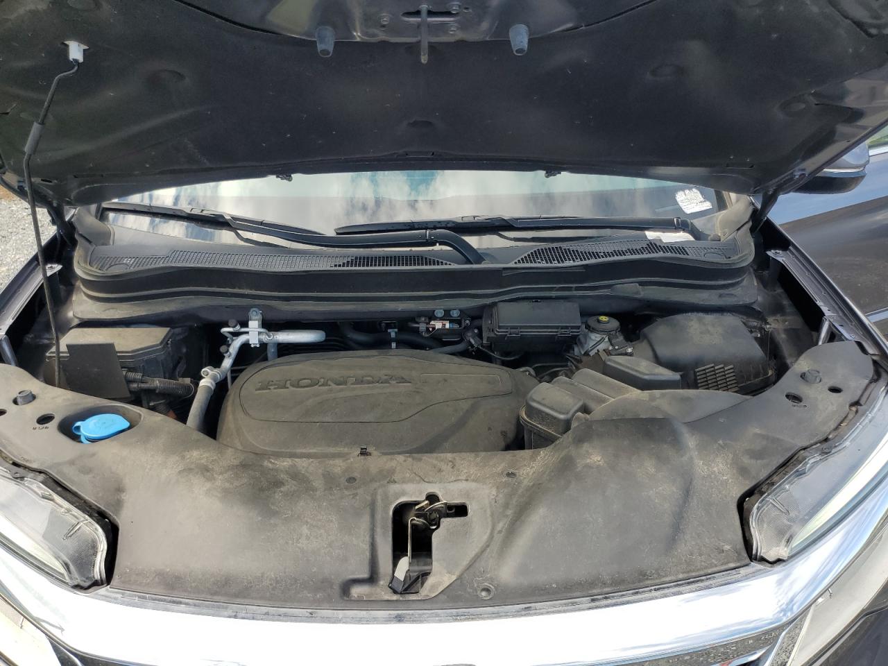 2021 Honda Pilot Touring VIN: 5FNYF5H92MB037480 Lot: 55726545