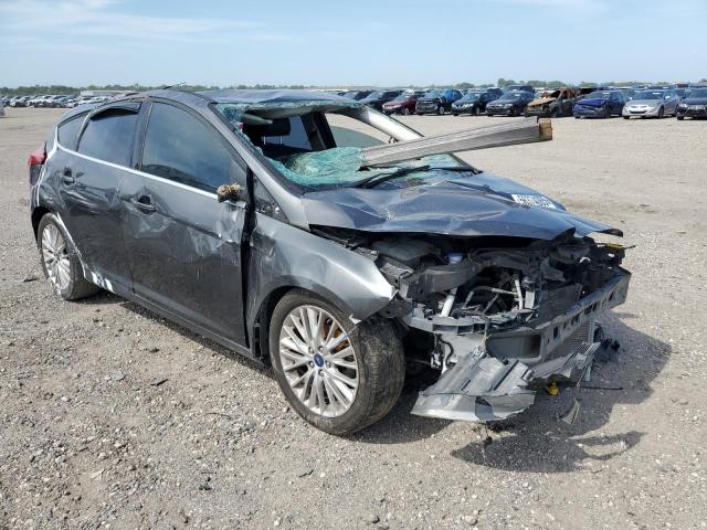 Хэтчбеки FORD FOCUS 2015 Серый