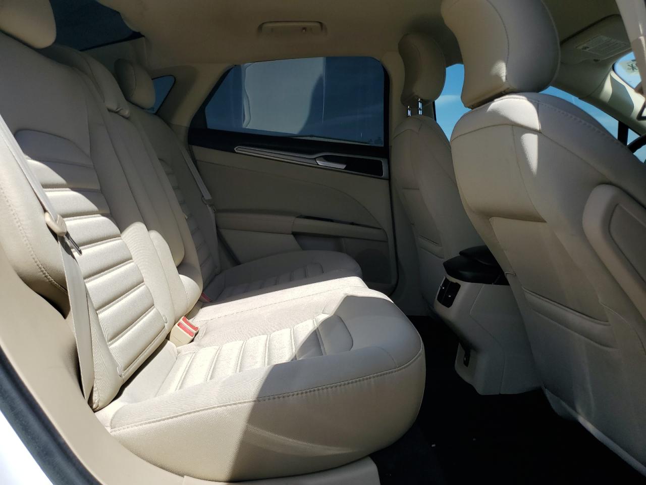 2016 Ford Fusion Se Hybrid VIN: 3FA6P0LU7GR203777 Lot: 57155885