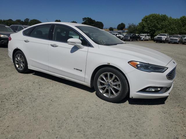 Седаны FORD FUSION 2017 Белый