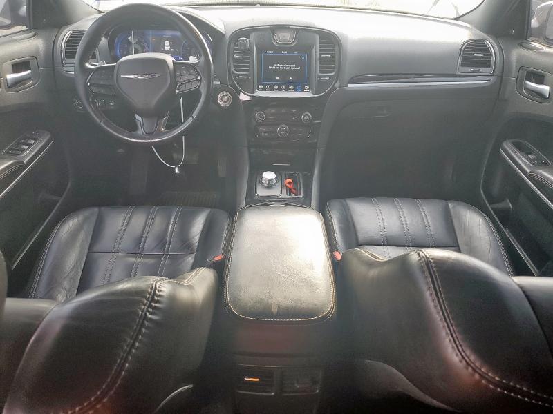  CHRYSLER 300 2019 Szary