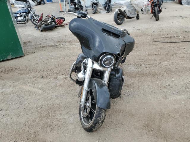  HARLEY-DAVIDSON FL 2022 Черный