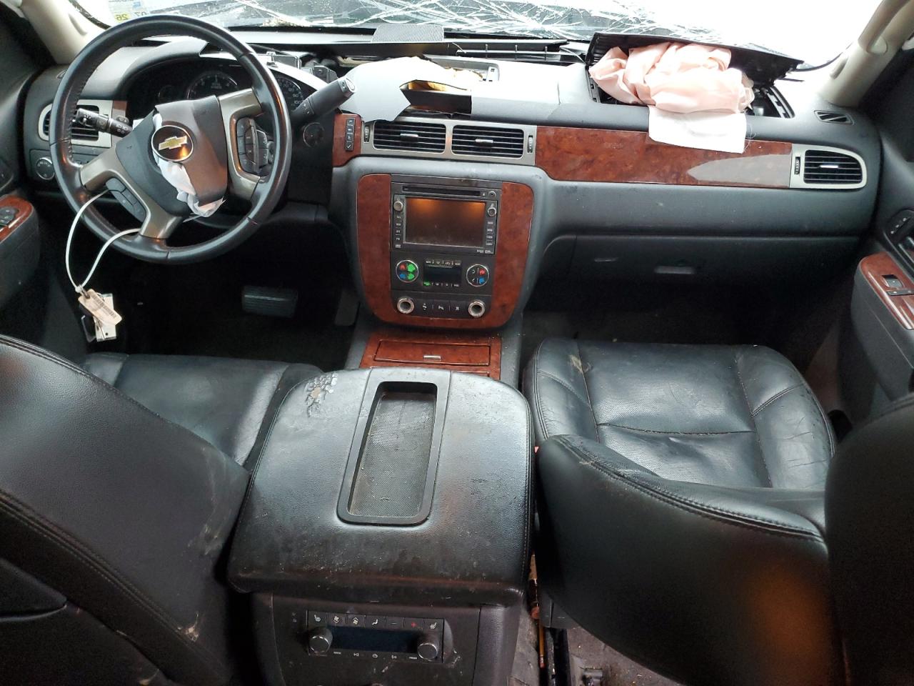 2011 Chevrolet Tahoe C1500 Ltz VIN: 1GNSCCE06BR250780 Lot: 55073665