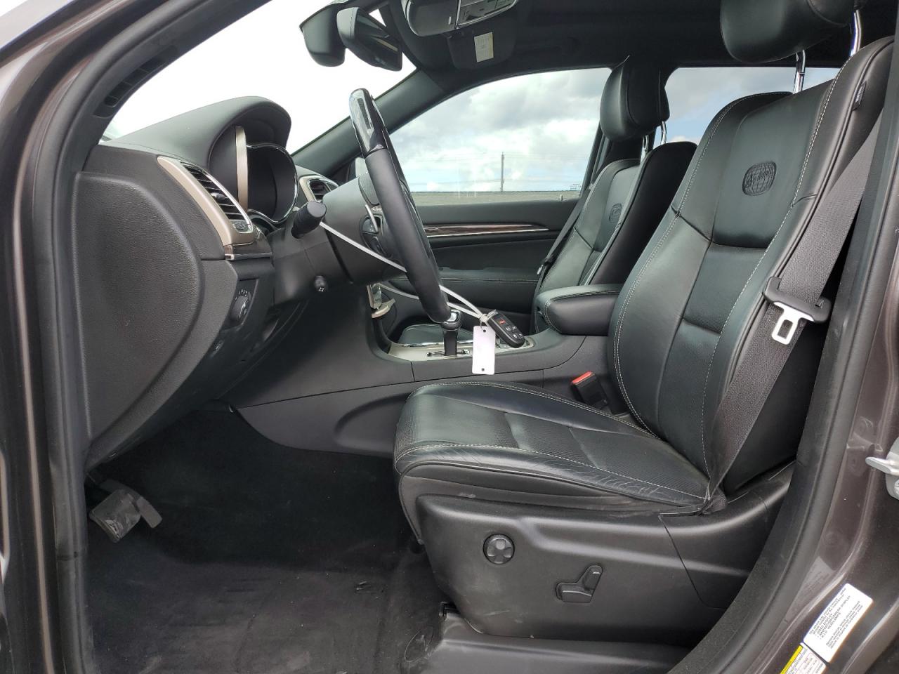 2014 Jeep Grand Cherokee Overland VIN: 1C4RJFCG4EC523589 Lot: 57282465
