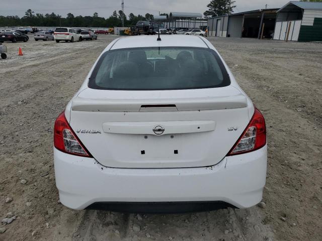  NISSAN VERSA 2017 White
