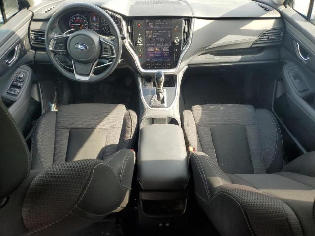  SUBARU OUTBACK 2021 Srebrny
