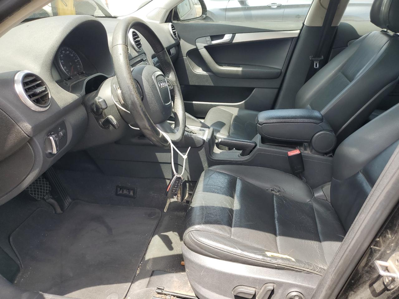 2010 Audi A3 Premium Plus VIN: WAUKEAFM1AA115712 Lot: 57630645