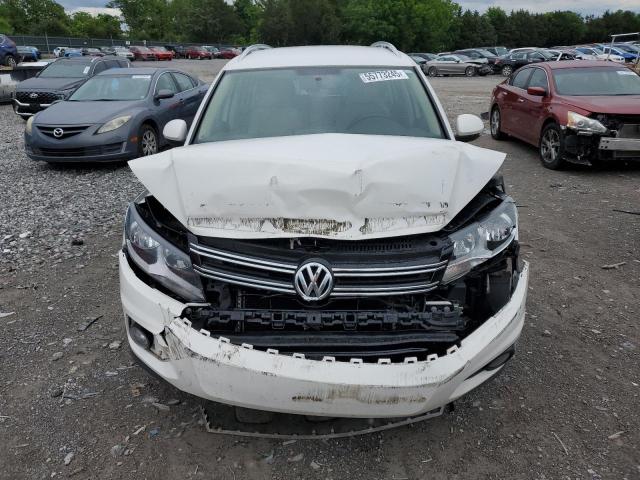 Parquets VOLKSWAGEN TIGUAN 2014 Biały