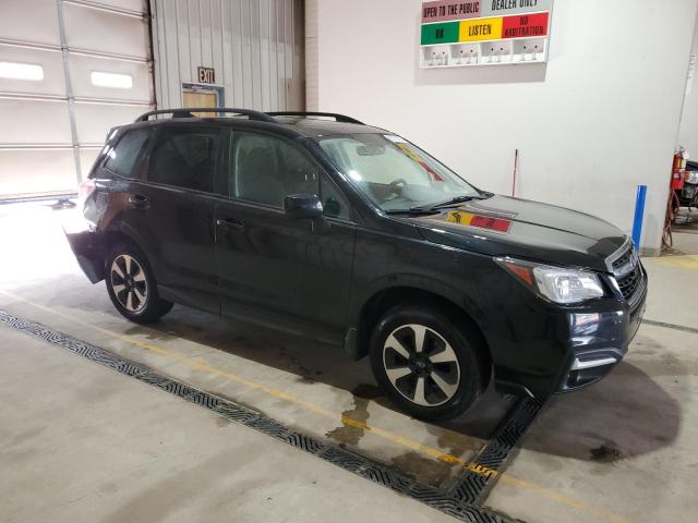  SUBARU FORESTER 2018 Czarny