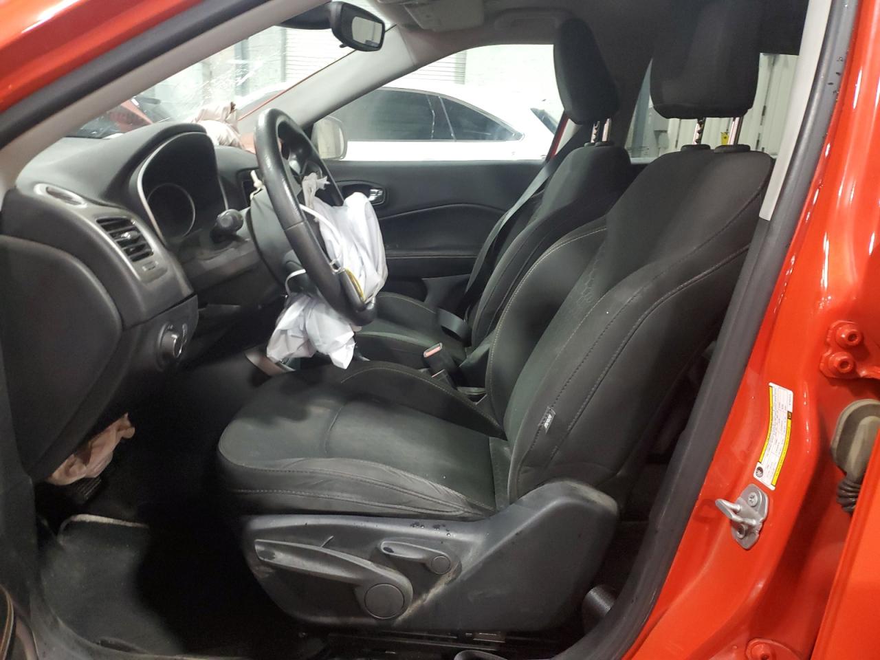 2018 Jeep Compass Sport VIN: 3C4NJCAB1JT181411 Lot: 56892765
