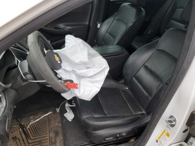  CHEVROLET MALIBU 2017 Белы