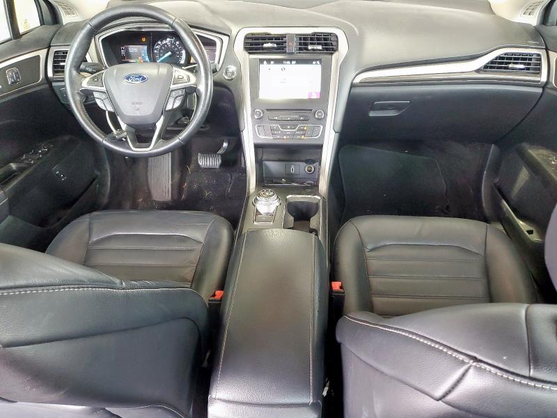 Седаны FORD FUSION 2017 Белый