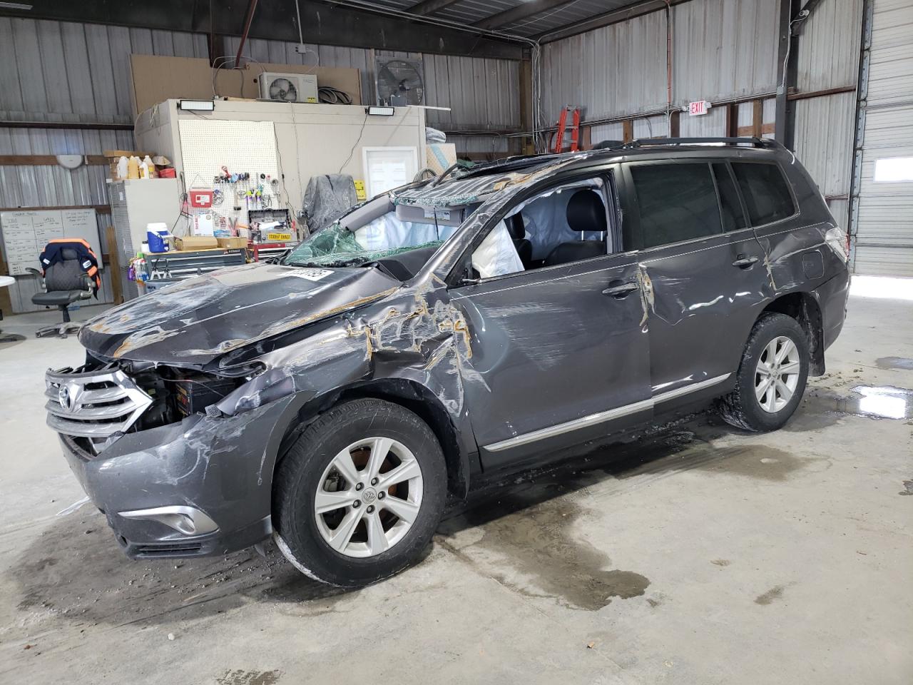2011 Toyota Highlander Base за продажба в Rogersville, MO - Rollover