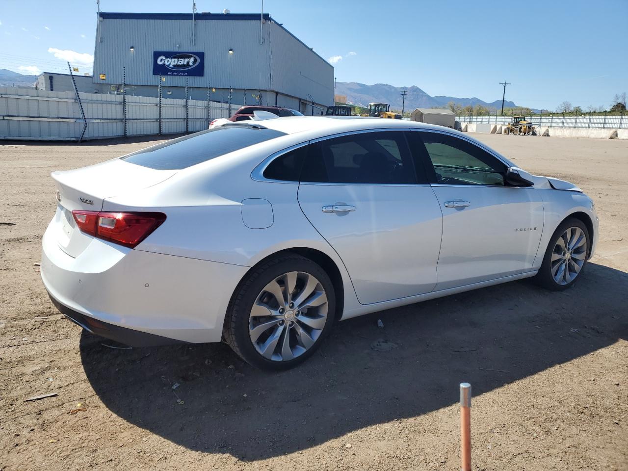 1G1ZH5SX6GF357318 CHEVROLET MALIBU 2016