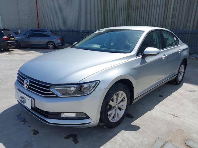 2019 VOLKSWAGEN PASSAT S T