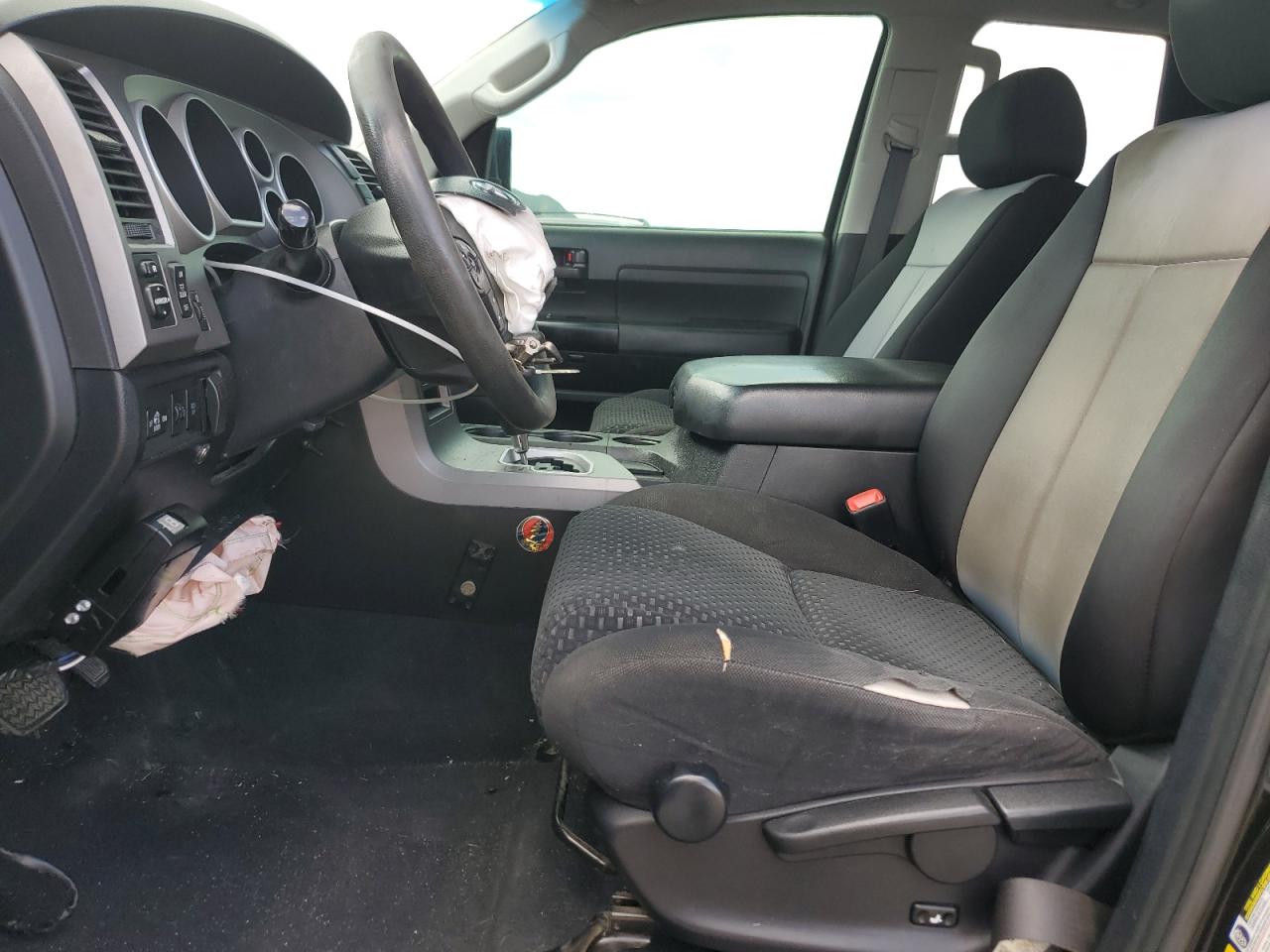 2011 Toyota Tundra Double Cab Sr5 VIN: 5TFUY5F12BX200055 Lot: 55825555