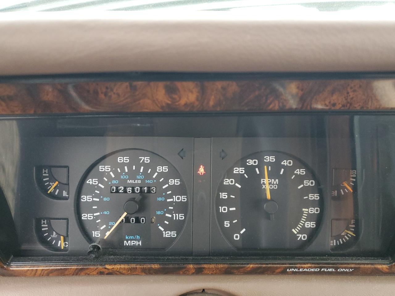 1988 Chrysler Lebaron VIN: 1C3CJ41E1JG311333 Lot: 52951235