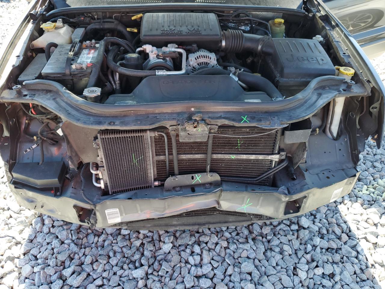 2002 Jeep Grand Cherokee Sport VIN: 1J4GX38N92C192090 Lot: 55810815