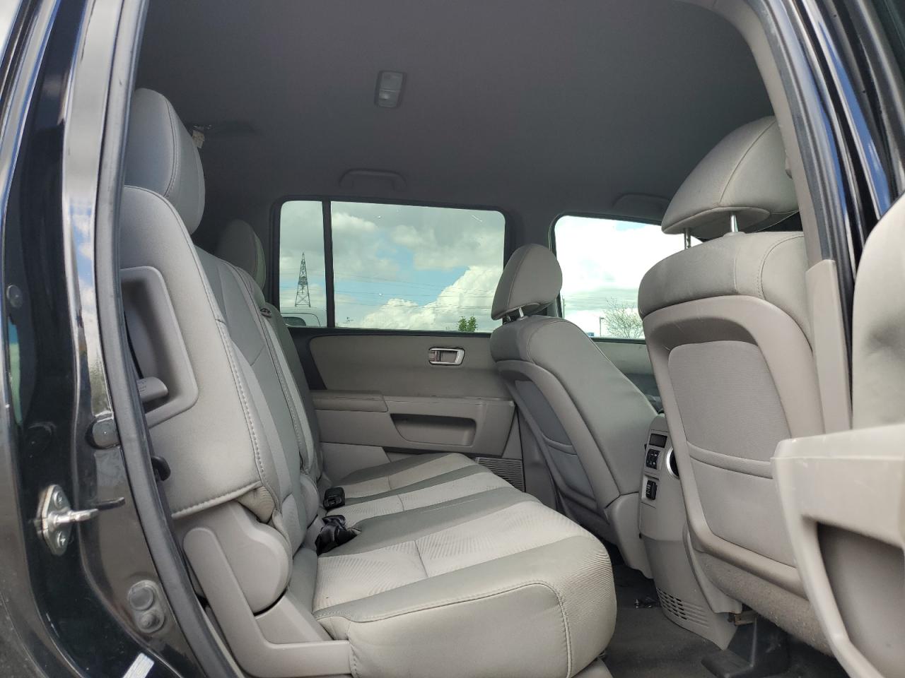 2012 Honda Pilot Lx VIN: 5FNYF3H29CB501015 Lot: 57069715