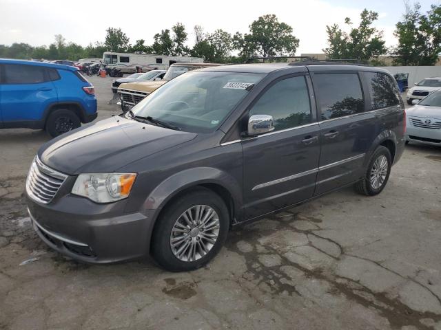 2016 Chrysler Town & Country Touring L