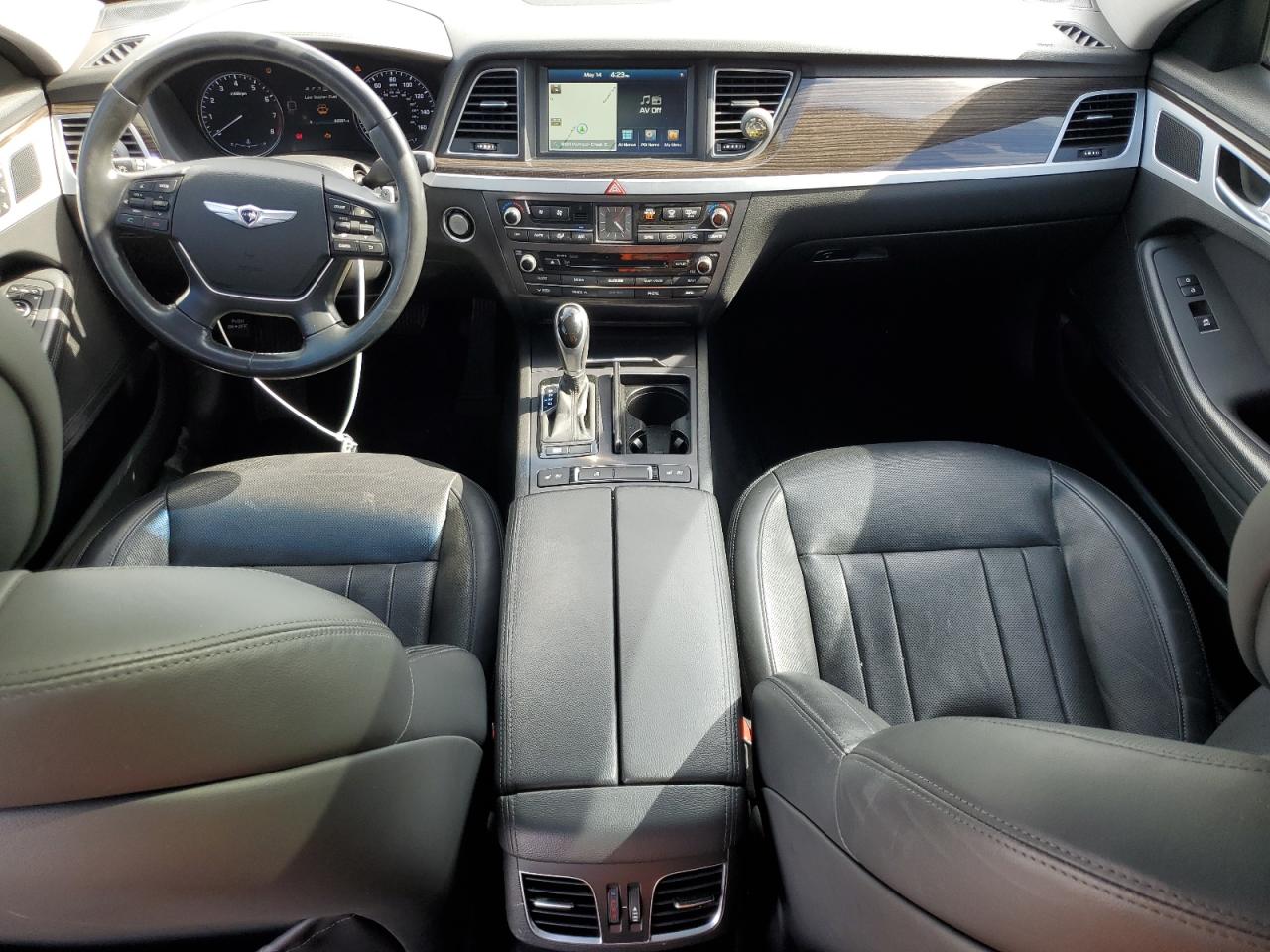 2015 Hyundai Genesis 3.8L VIN: KMHGN4JE4FU037759 Lot: 56605295