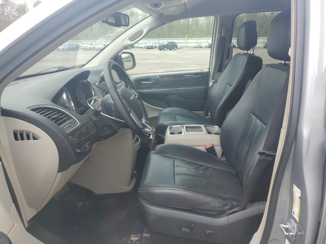 2013 Chrysler Town & Country Touring VIN: 2C4RC1BGXDR547903 Lot: 56674585