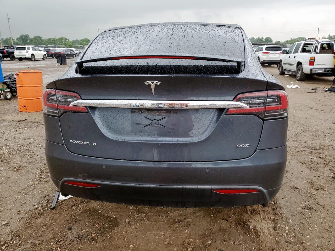 2016 Tesla Model X VIN: 5YJXCDE25GF026001 Lot: 59159235