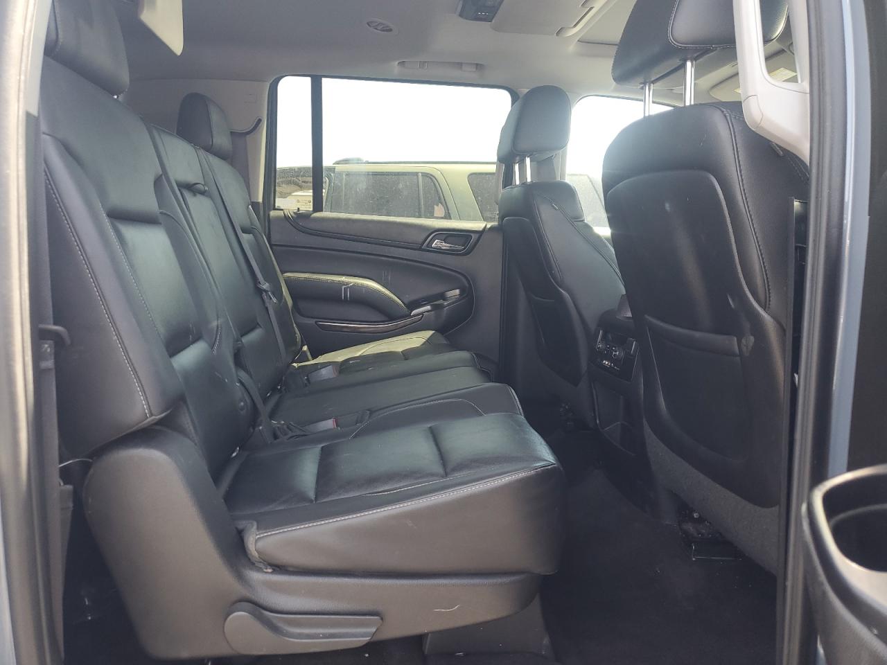 2015 Chevrolet Suburban K1500 Lt VIN: 1GNSKJKC8FR691113 Lot: 57121675