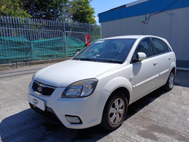 2010 KIA RIO DOMINO