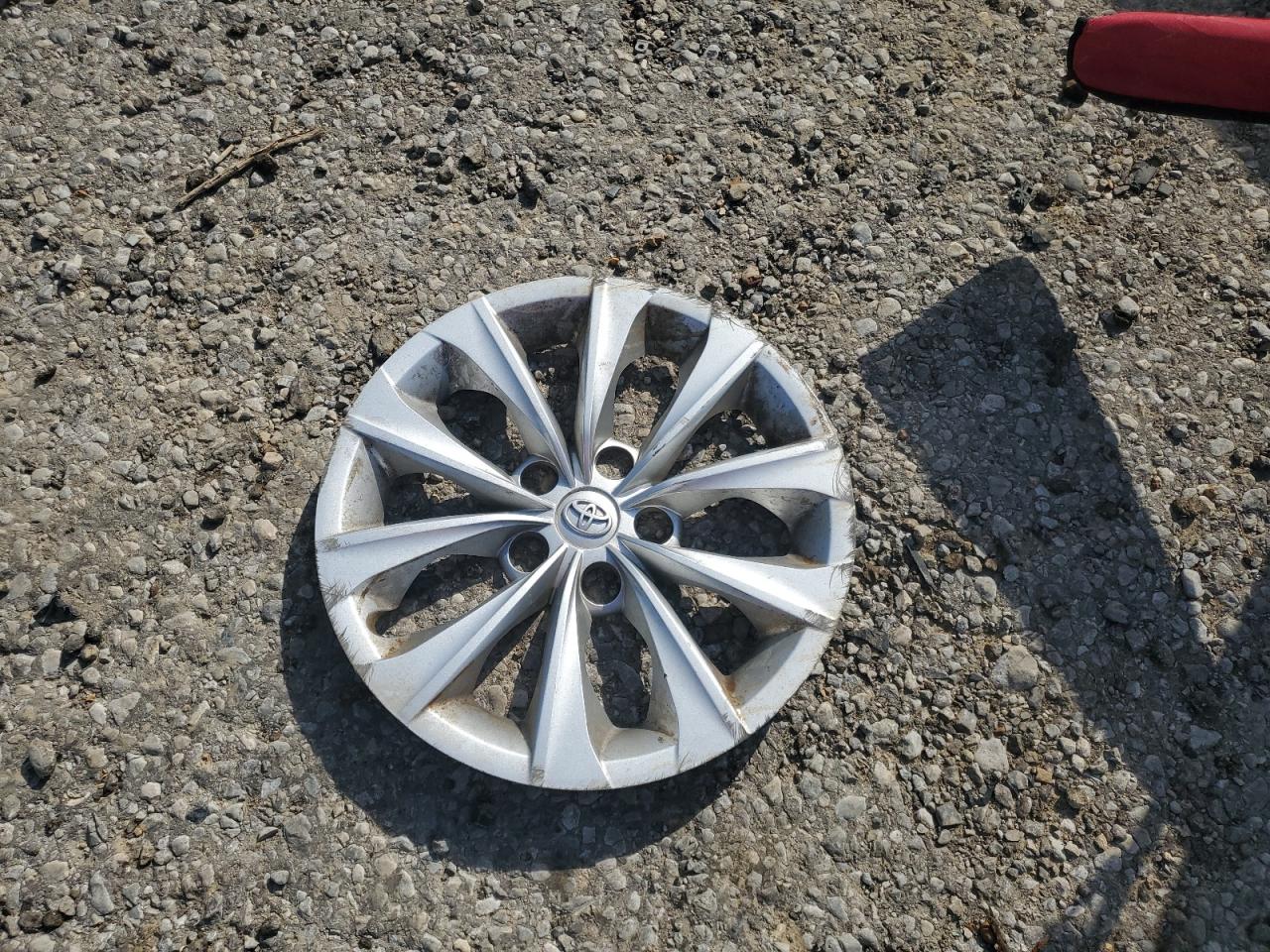 2010 Toyota Camry Base VIN: 4T4BF3EK9AR038924 Lot: 56847635