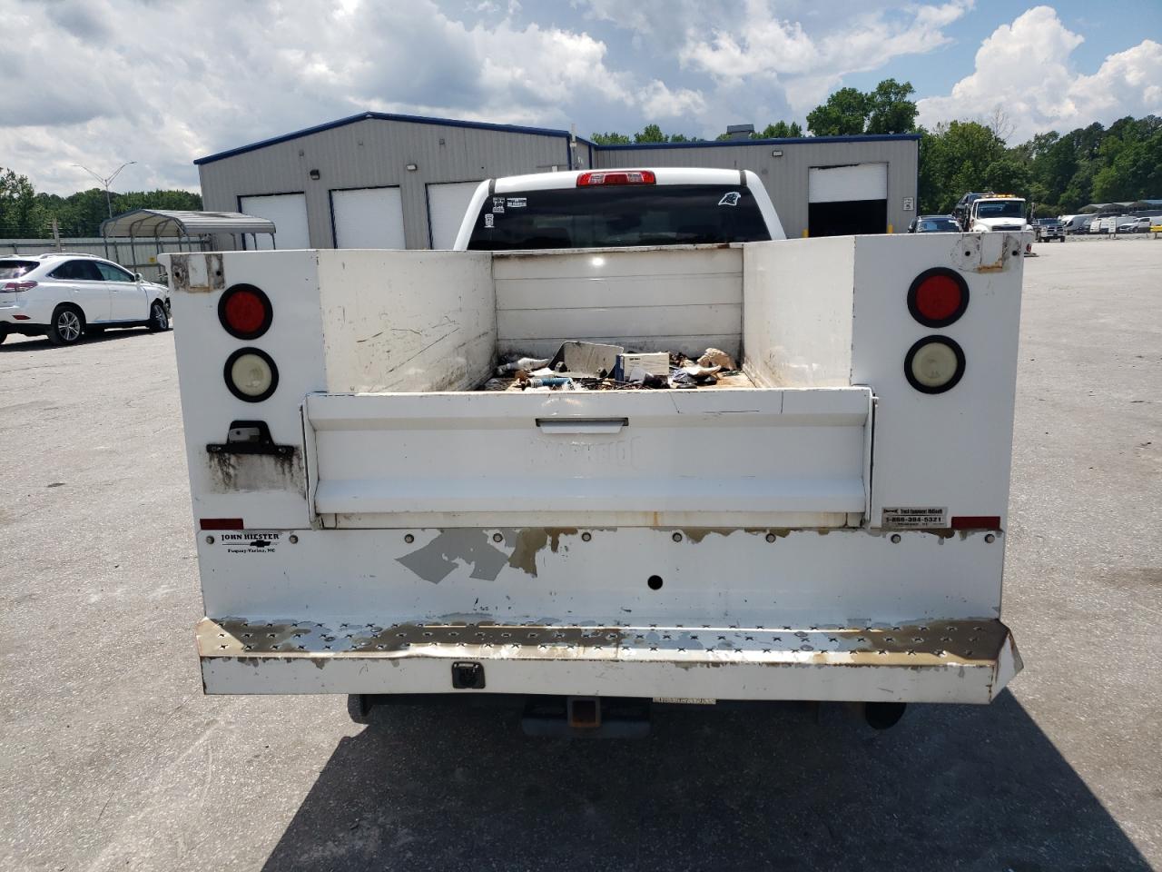 2016 Chevrolet Silverado C2500 Heavy Duty VIN: 1GB1CUE83GF107752 Lot: 56866825